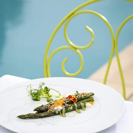 Domaine De Suzel & Hotel