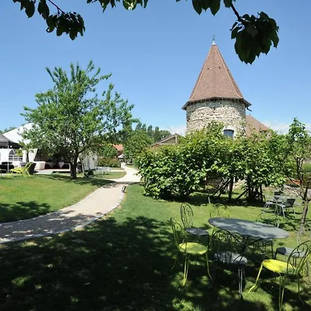 Domaine De Suzel Hotel 4*