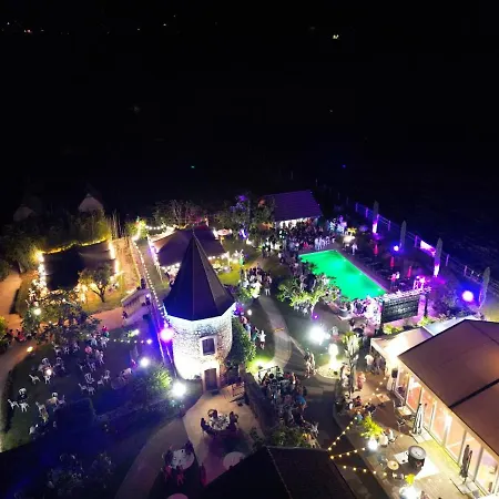 Domaine De Suzel Hotel