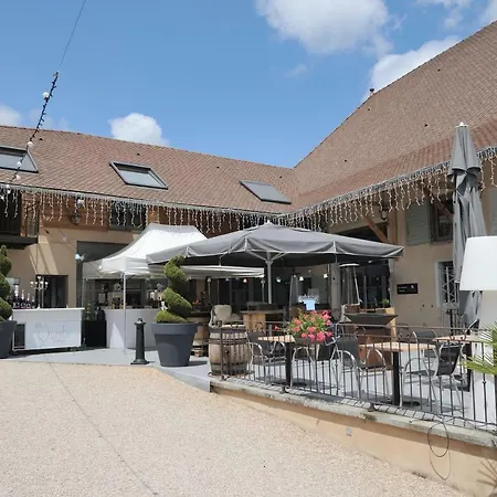 Hotel Domaine De Suzel 4*